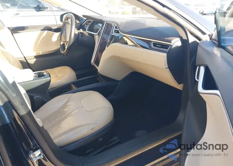 2014 Tesla Model S из США, поврежденный, VIN 5YJSA1S15EFP28925